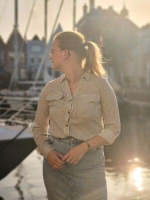 Bumpy - bruine blouse gestreept