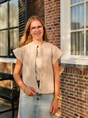 Nina - riemvest top beige